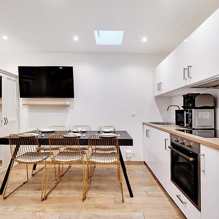 Enchanting 2 Bdr Parisian Apartment Exterior photo